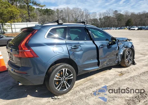 2021 Volvo Xc60 T6 Momentum из США, поврежденный, VIN YV4A22RK6M1684810